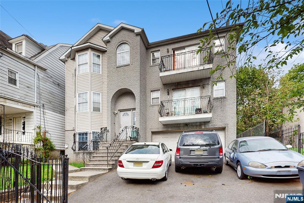 129-131 Seymour Avenue,Newark, NJ 07108