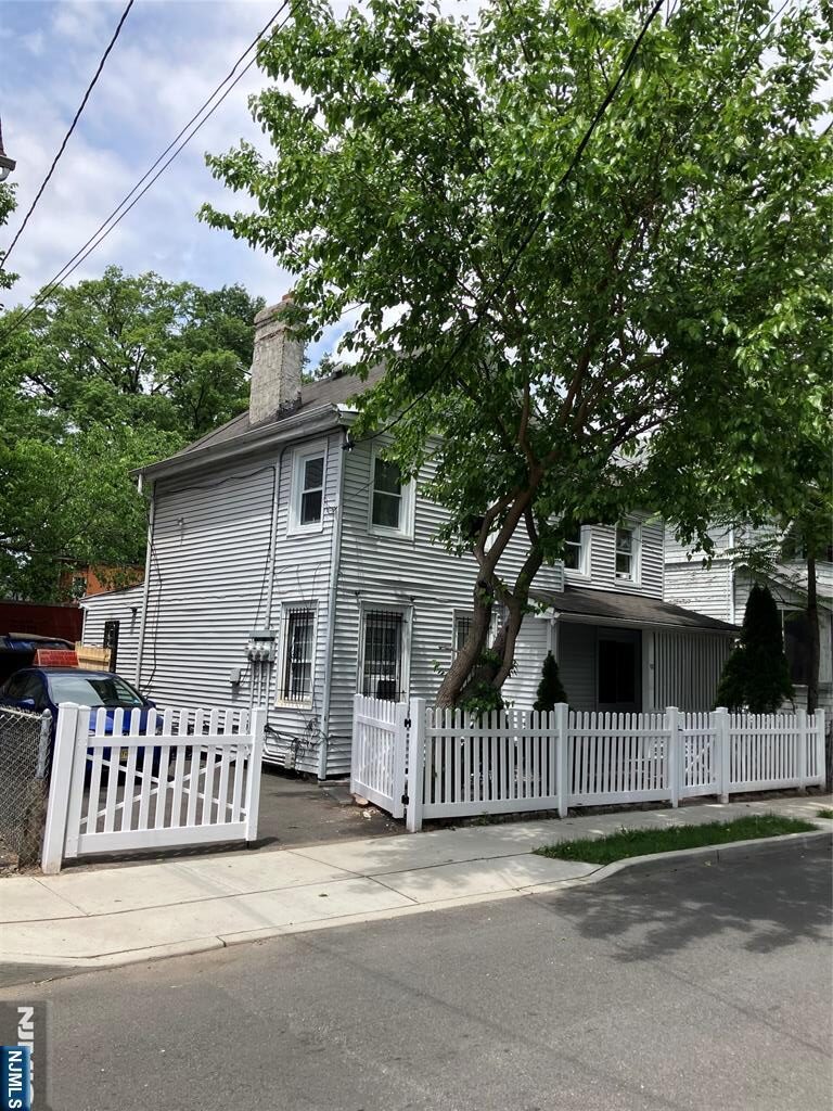 53 Glenwood Avenue,Orange, NJ 07050