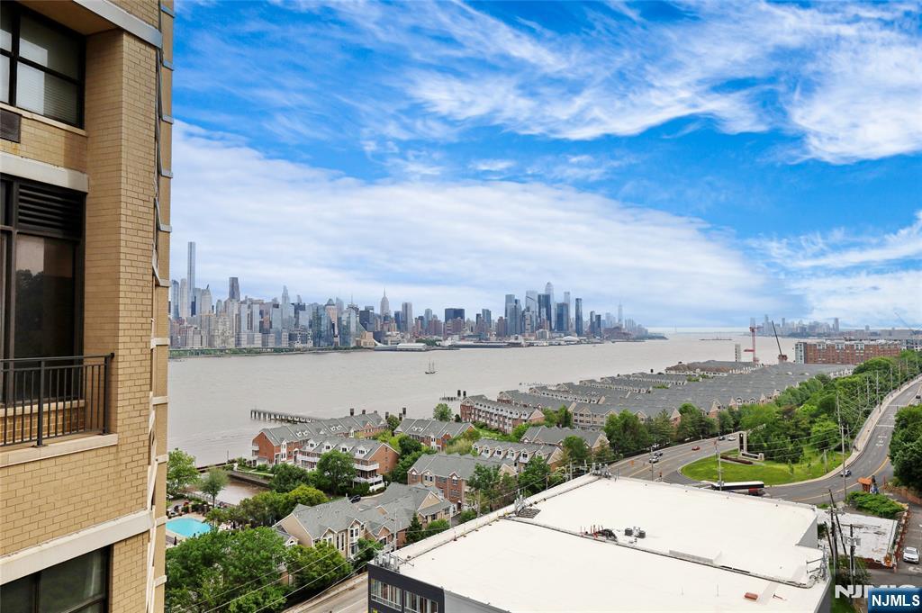 7002 Boulevard East ,Guttenberg, NJ 07093