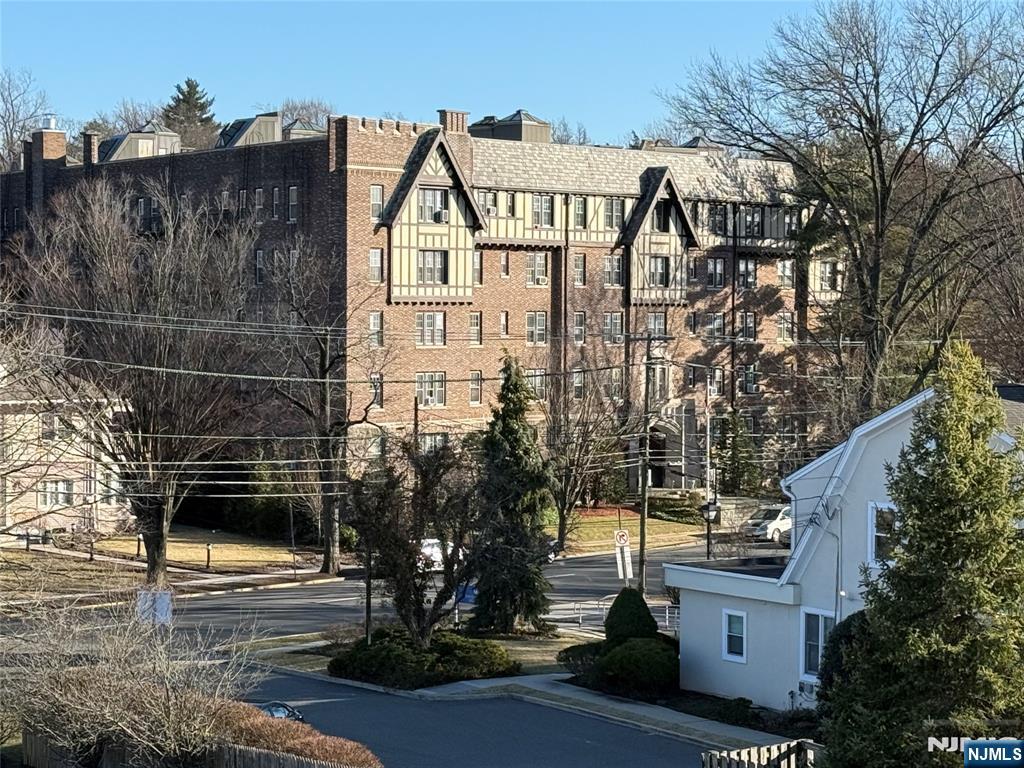 275 Engle Street,Englewood, NJ 07631