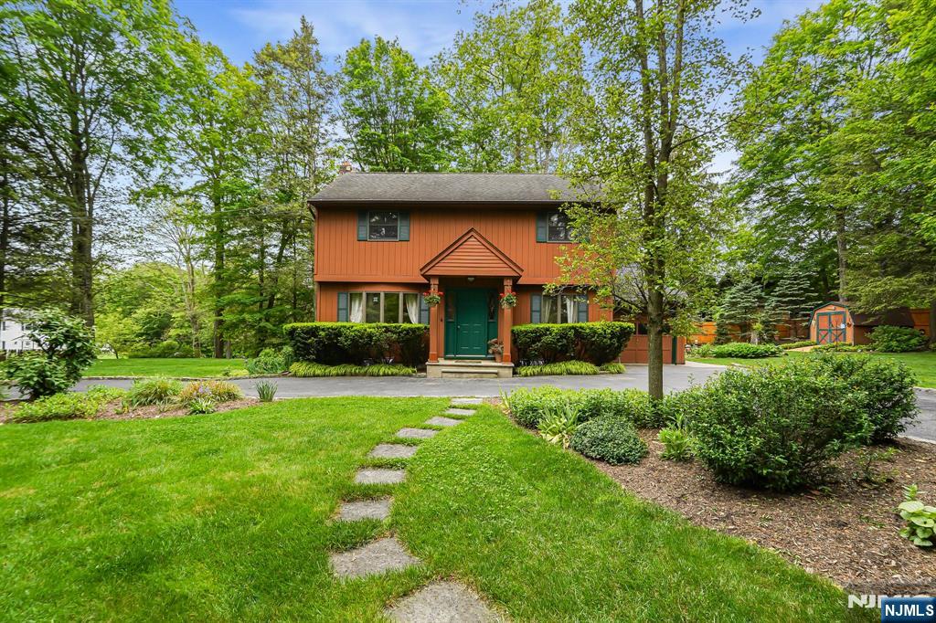 9 Caldwell Road,West Milford, NJ 07421