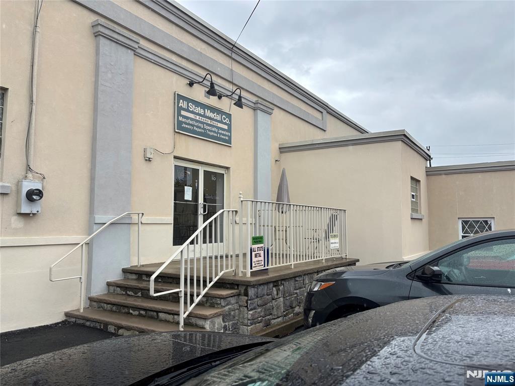 16 Adams Place,Lodi, NJ 07644