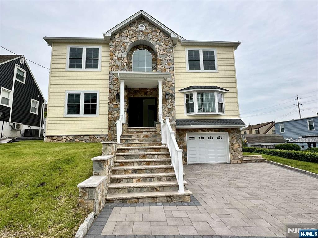 178 Leonard Place,North Arlington, NJ 07031