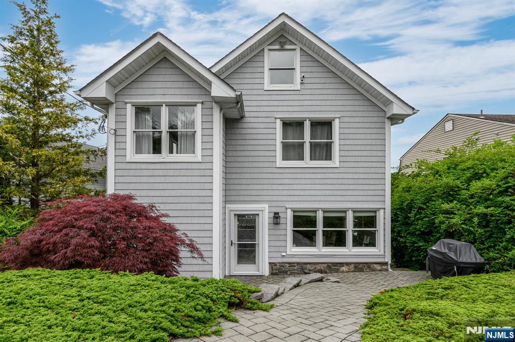 307 Squaw Trail,Hopatcong, NJ 07821