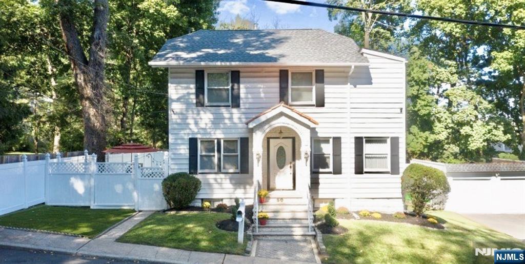 50 Ridgehurst Road,West Orange, NJ 07052