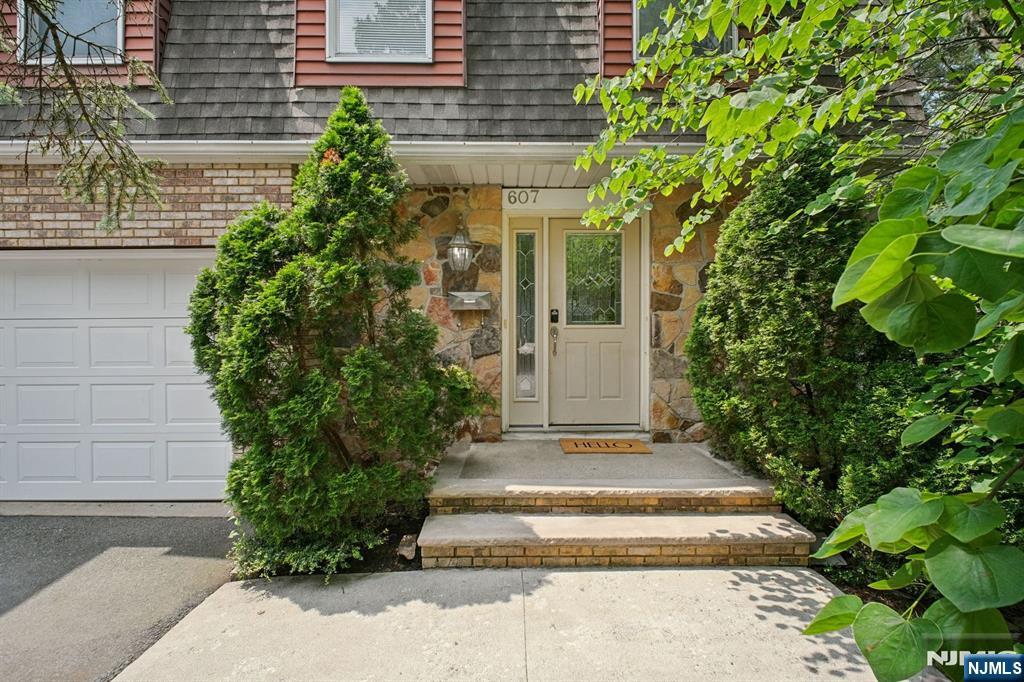 607 Grove Street,Clifton, NJ 07013