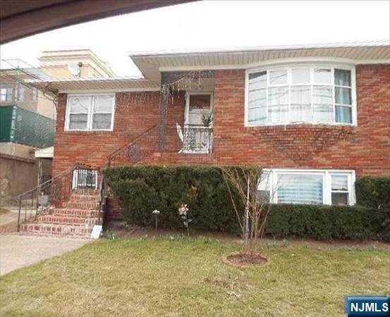 272 Midland Avenue,Garfield, NJ 07652