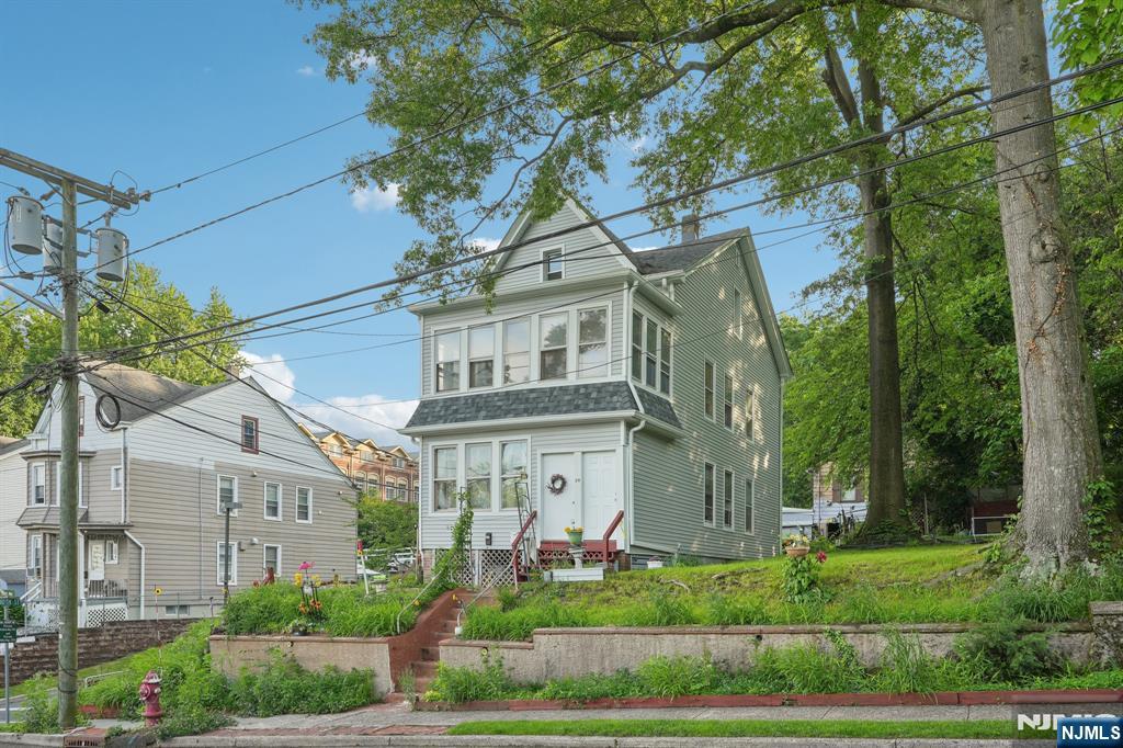 26 Mohawk Avenue,Hawthorne, NJ 07506