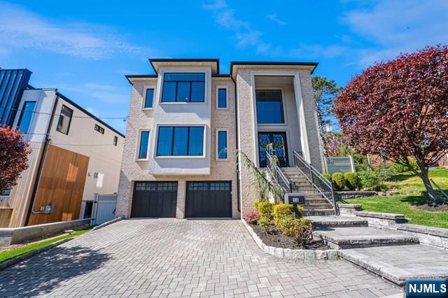 12 Cortland Place,Cliffside Park, NJ 07010