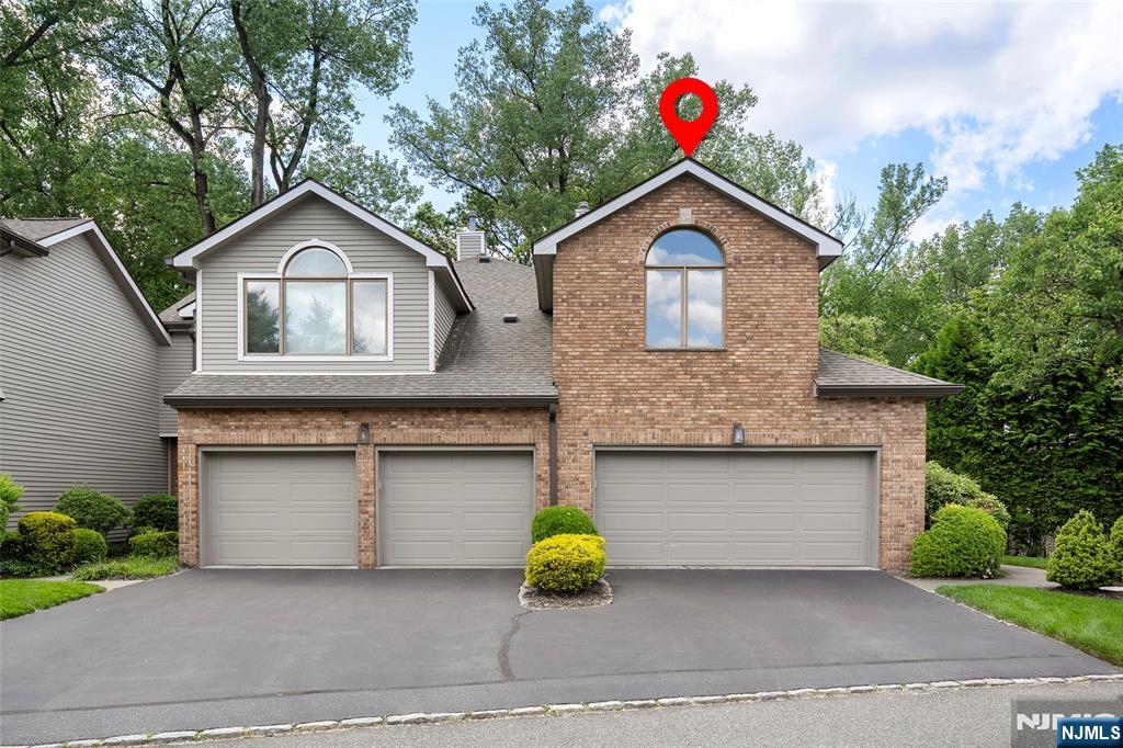 81 Lakeview Drive,Old Tappan, NJ 07675