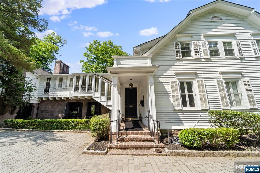 9 Saddle River Road,Saddle River, NJ 07458