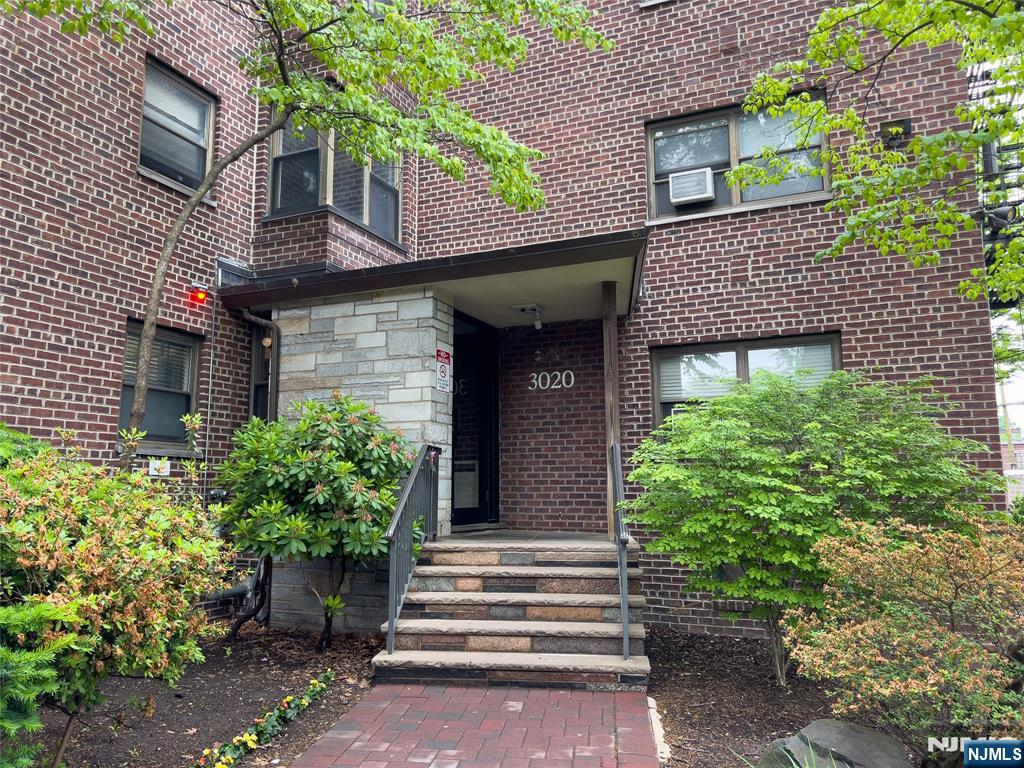 3020 Edwin Avenue,Fort Lee, NJ 07024
