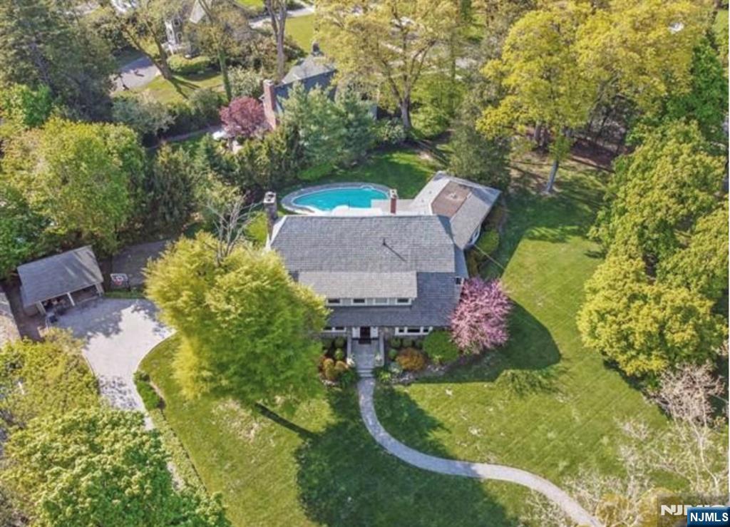 520 Heights Road,Ridgewood, NJ 07450