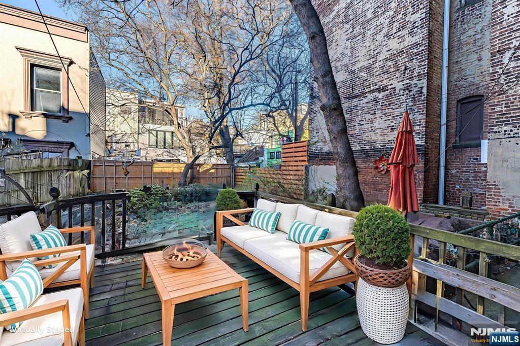 300 2nd Street,Jersey City, NJ 07302