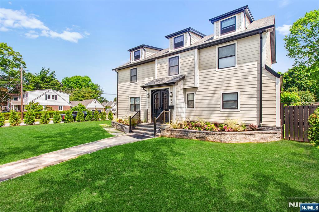 309 Clinton Avenue,Bergenfield, NJ 07621
