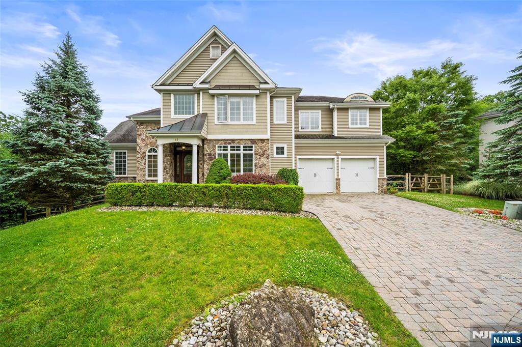65 Overlook Ridge,Oakland, NJ 07436