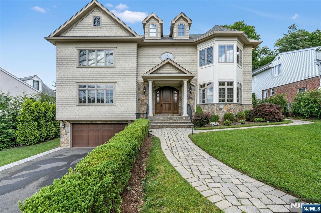 591 Warwick Avenue,Teaneck, NJ 07666