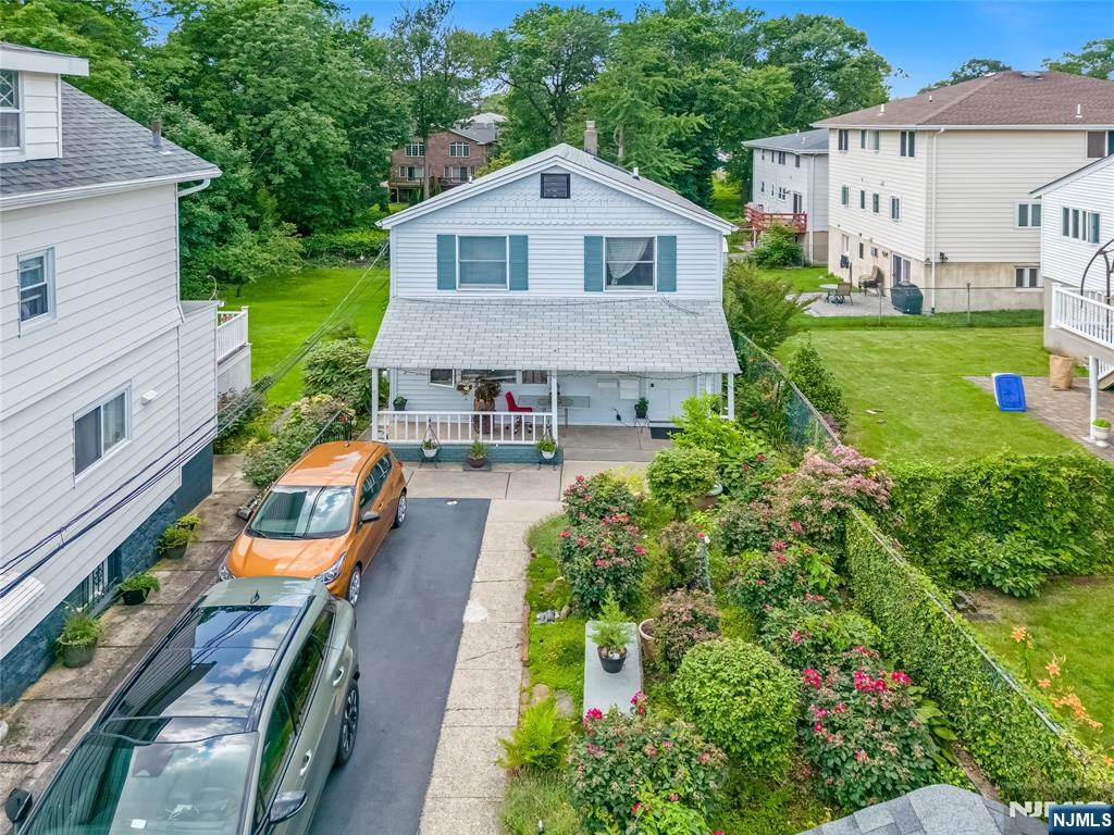 2455 3rd ,Fort Lee, NJ 07024