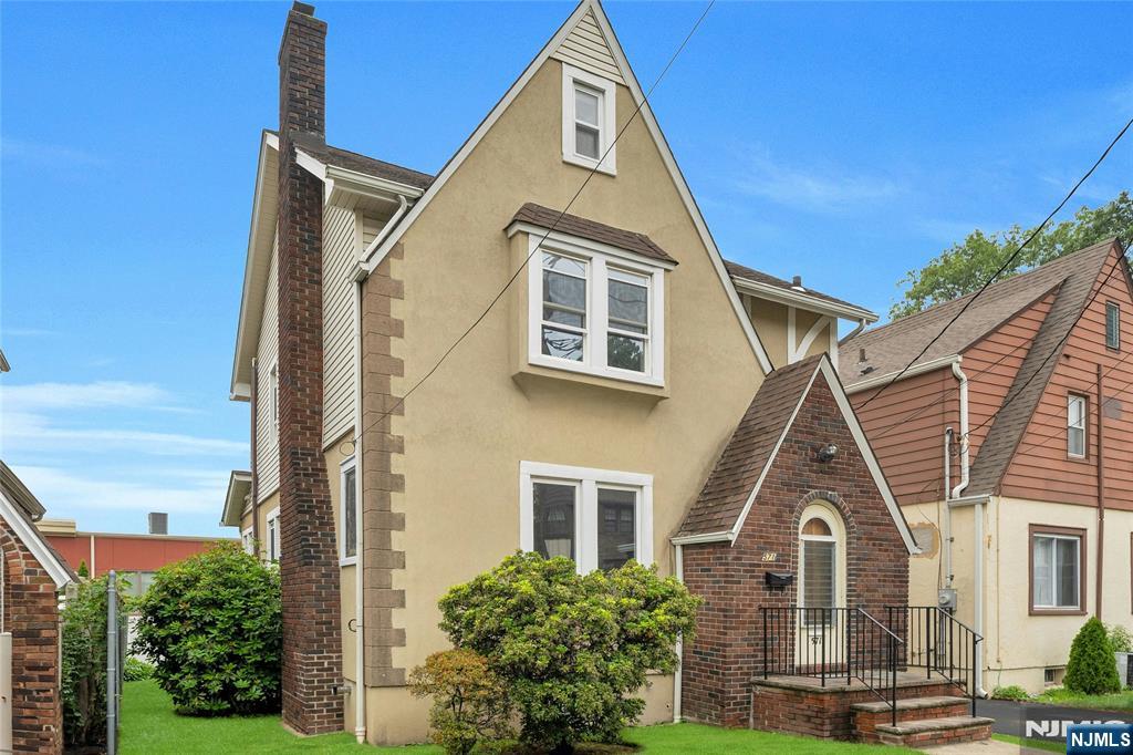 571 Monroe Place,Ridgefield, NJ 07657