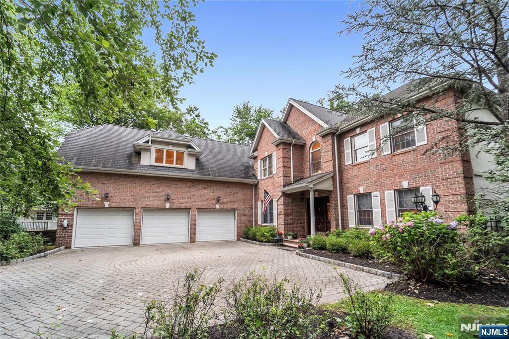 136 Tappan Road,Norwood, NJ 07648
