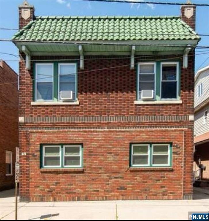 74 Wallington Avenue,Wallington, NJ 07057