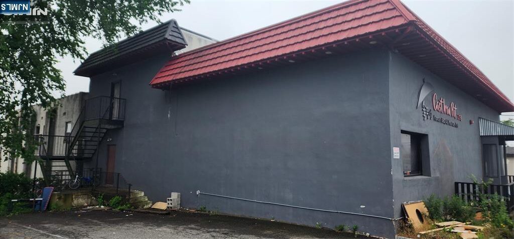 320-322 Bergen Boulevard,Fairview, NJ 07022