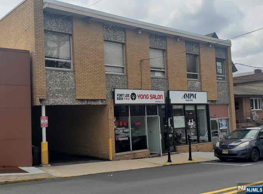 442 Main Street,Fort Lee, NJ 07024
