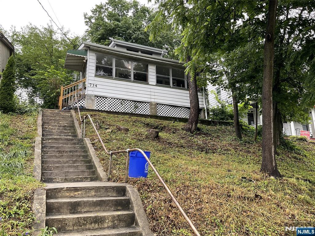 734 Broad Street,Bloomfield, NJ 07003