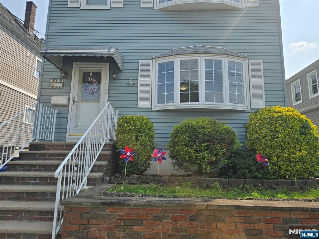 22 Van Dyke Street,Wallington, NJ 07057