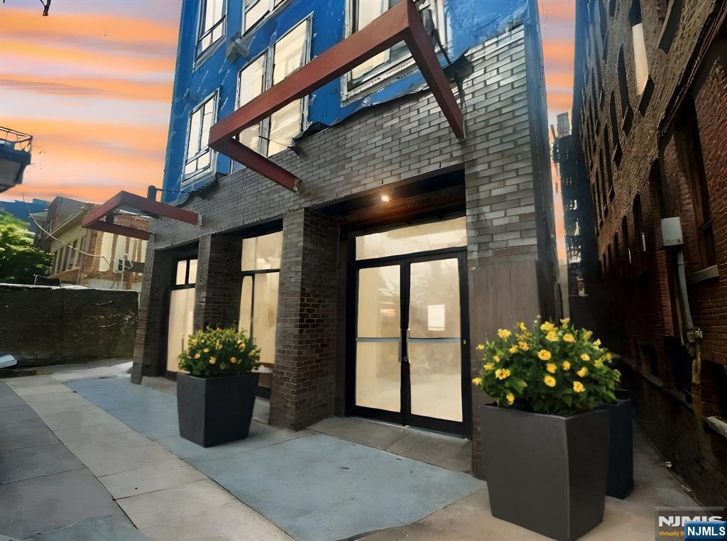 58 Union Street,Newark, NJ 07105