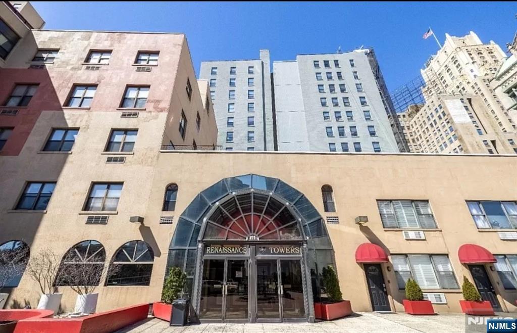111 Mulberry Street,Newark, NJ 07102