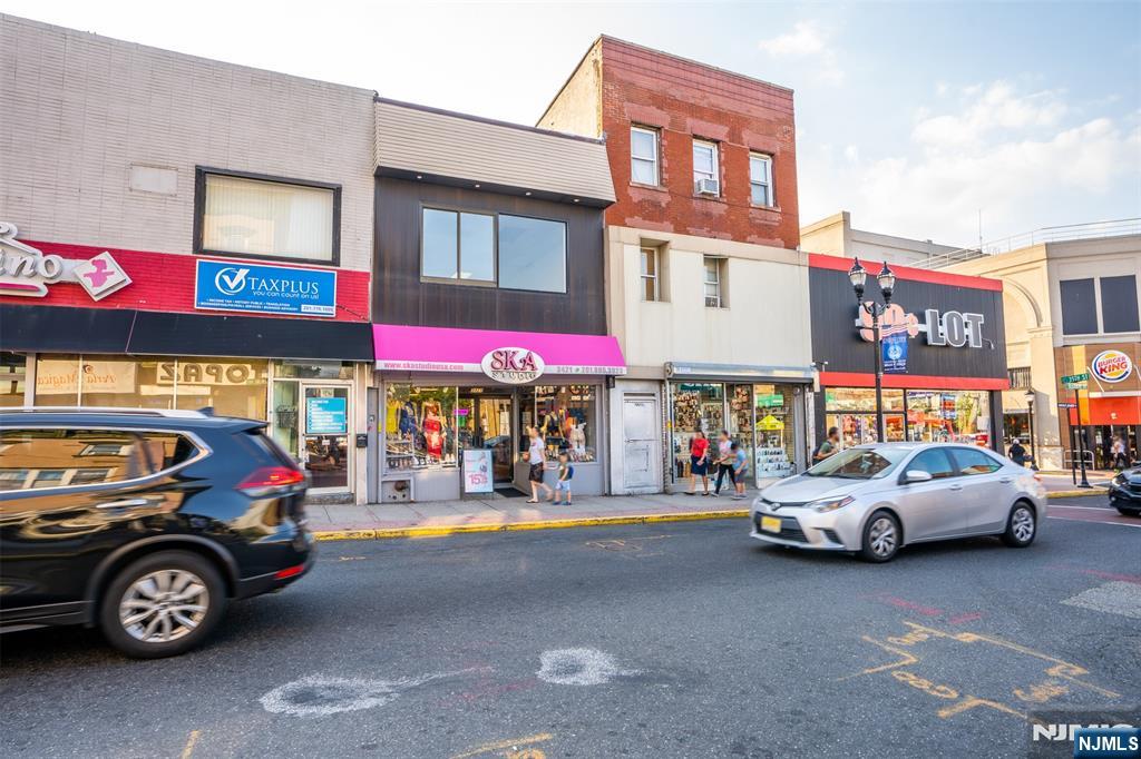 3421 Bergenline Avenue,Union City, NJ 07087