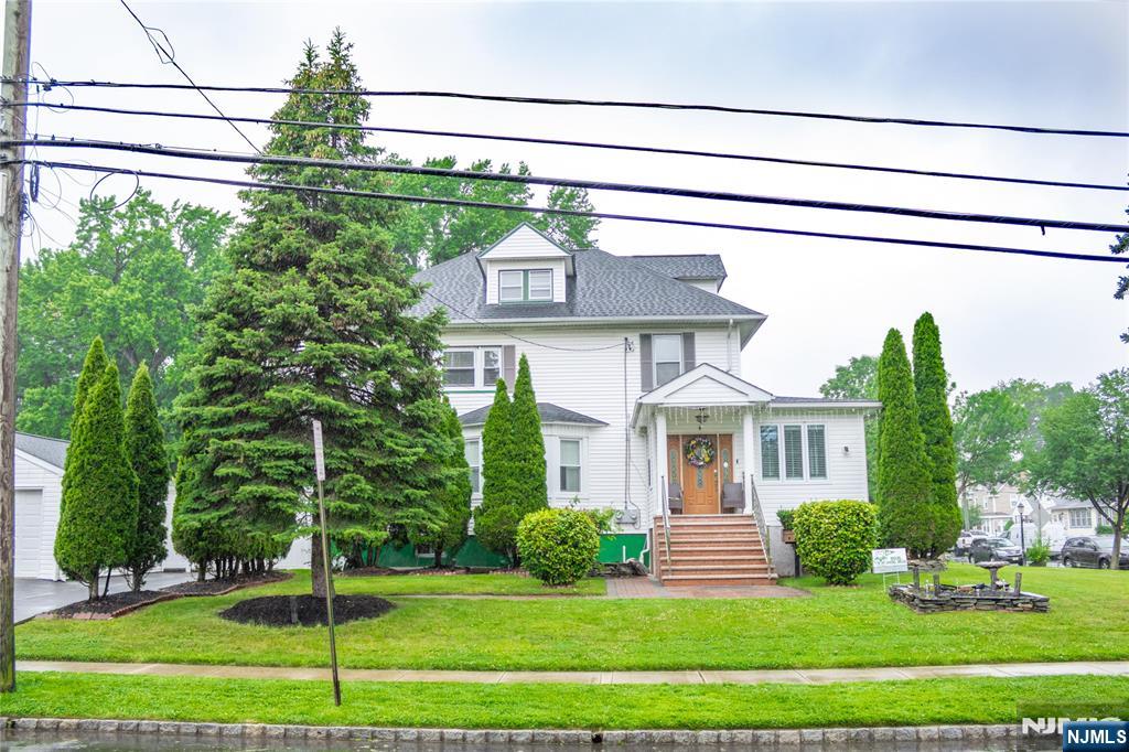 404 Walnut Street,Roselle Park, NJ 07204