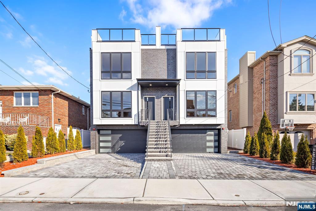 227 Wayne Avenue,Cliffside Park, NJ 07010