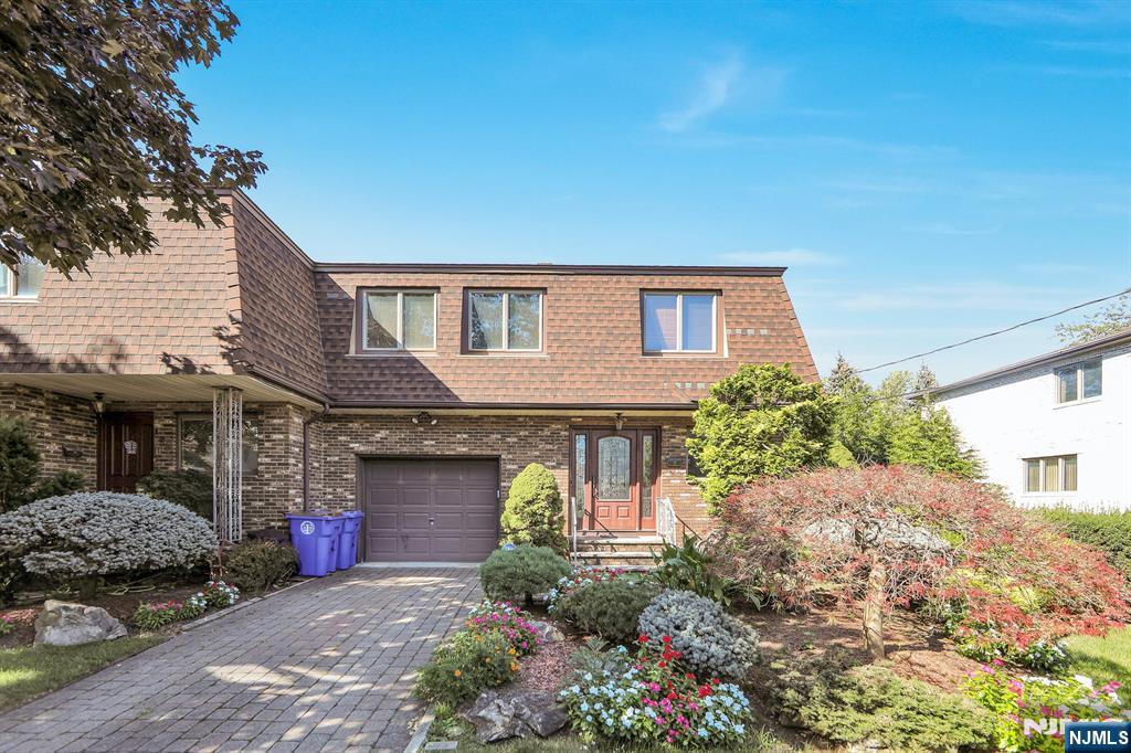 125 Hickory Avenue,Tenafly, NJ 07670