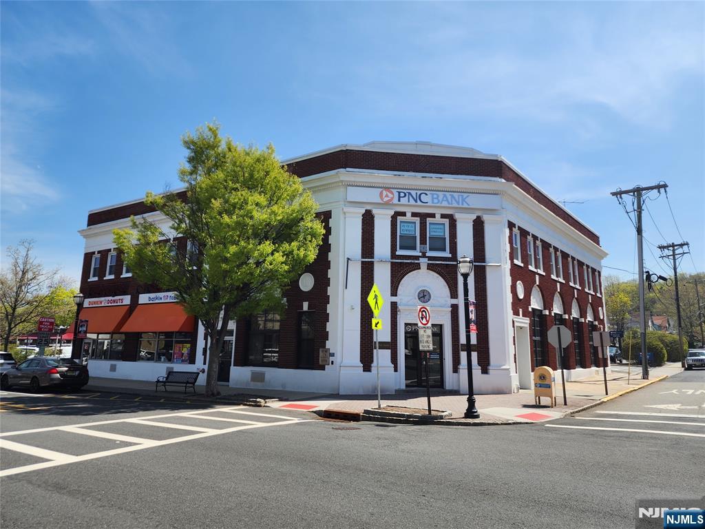 353 Broad Avenue,Leonia, NJ 07605