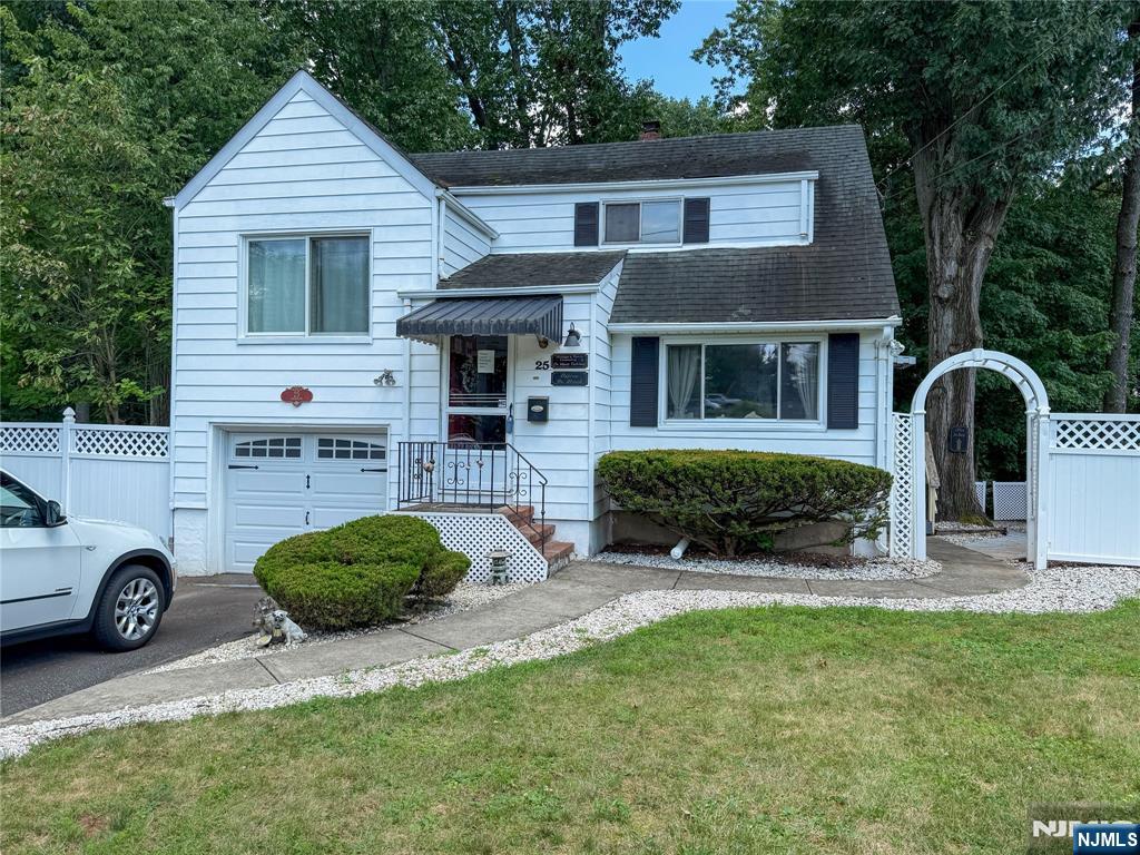 25 Oakbrook Place,Franklin, NJ 08873