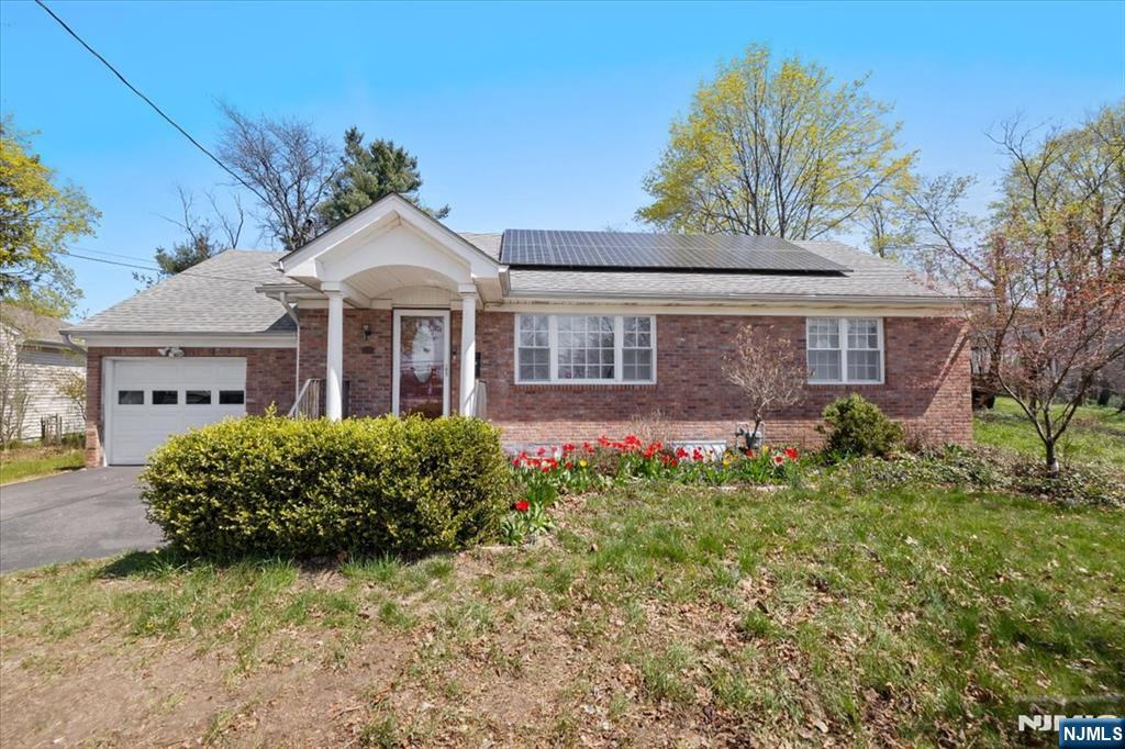 35 E Ridgewood Avenue,Paramus, NJ 07652