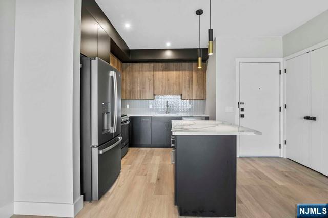 2021 Jones Road,Fort Lee, NJ 07024