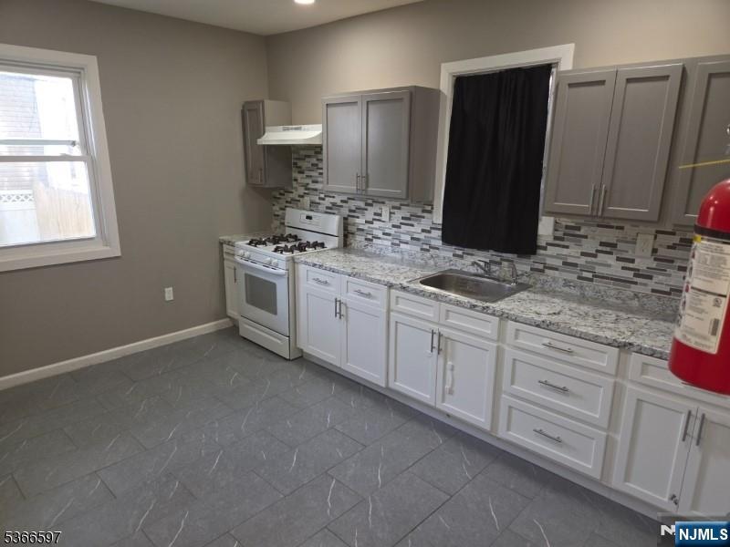 131 14th Street,East Orange, NJ 07017