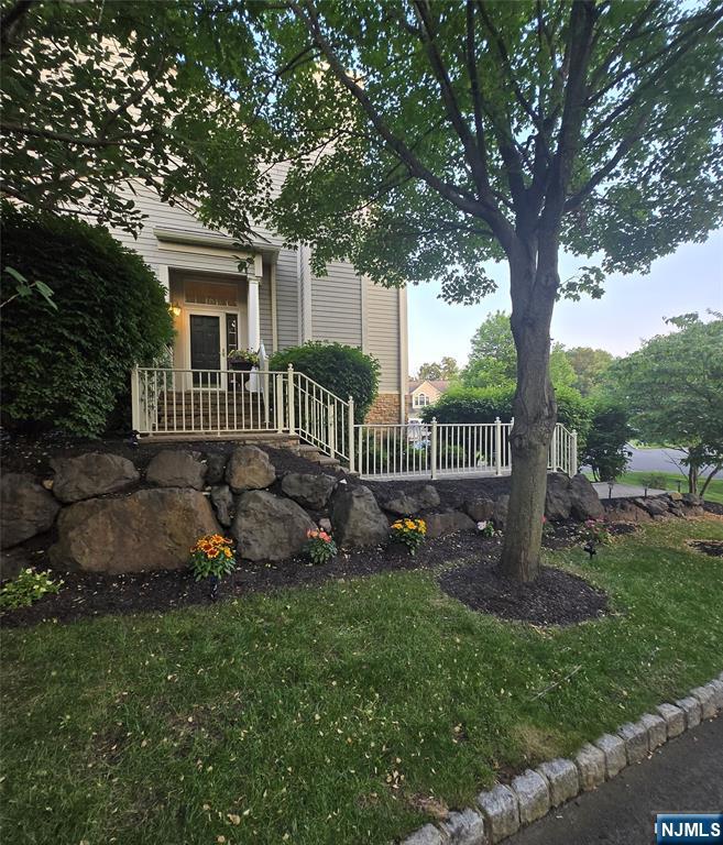 1 Crest Court,North Haledon, NJ 07508