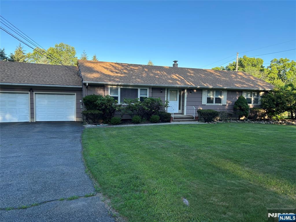 297 Airmont Avenue,Mahwah, NJ 07430