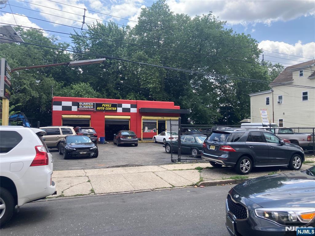 769 Broadway ,Newark, NJ 07104