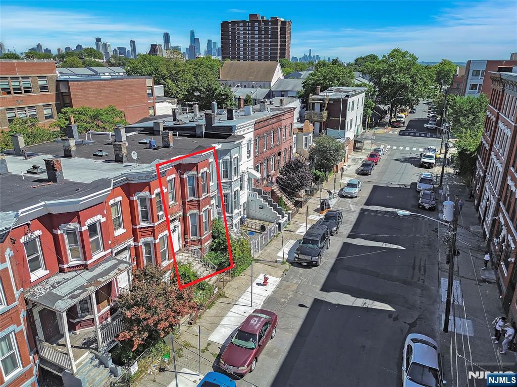 62-5 Oak Street,Jersey City, NJ 07304