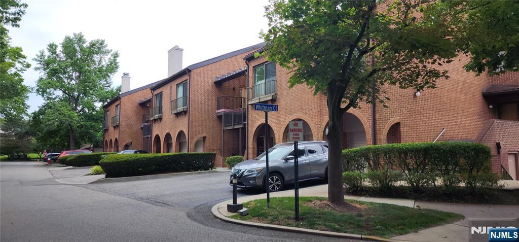 4 Whitman Court,Teaneck, NJ 07666