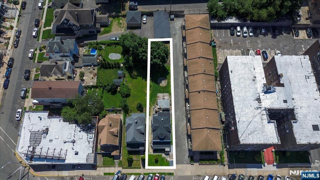 85 Gregory Avenue,Passaic, NJ 07055
