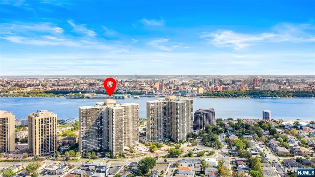 300 Winston Drive,Cliffside Park, NJ 07010
