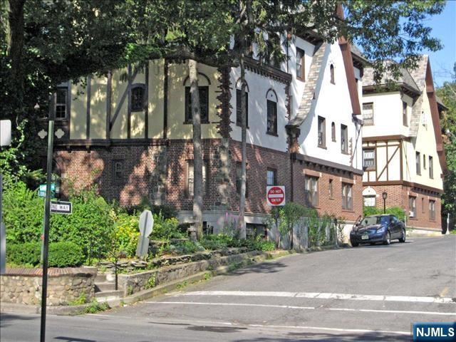 20 Garber Square,Ridgewood, NJ 07450