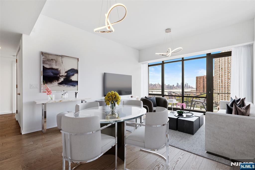 320 Adolphus Avenue,Cliffside Park, NJ 07010