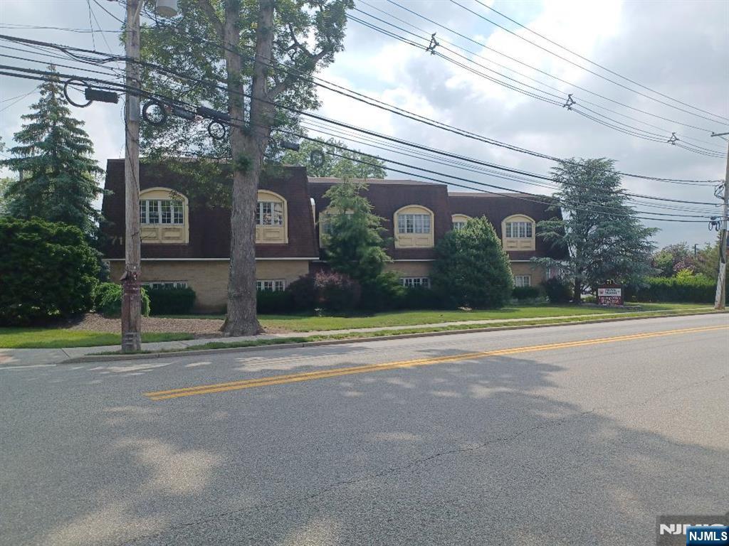 71 Franklin Turnpike,Waldwick, NJ 07463